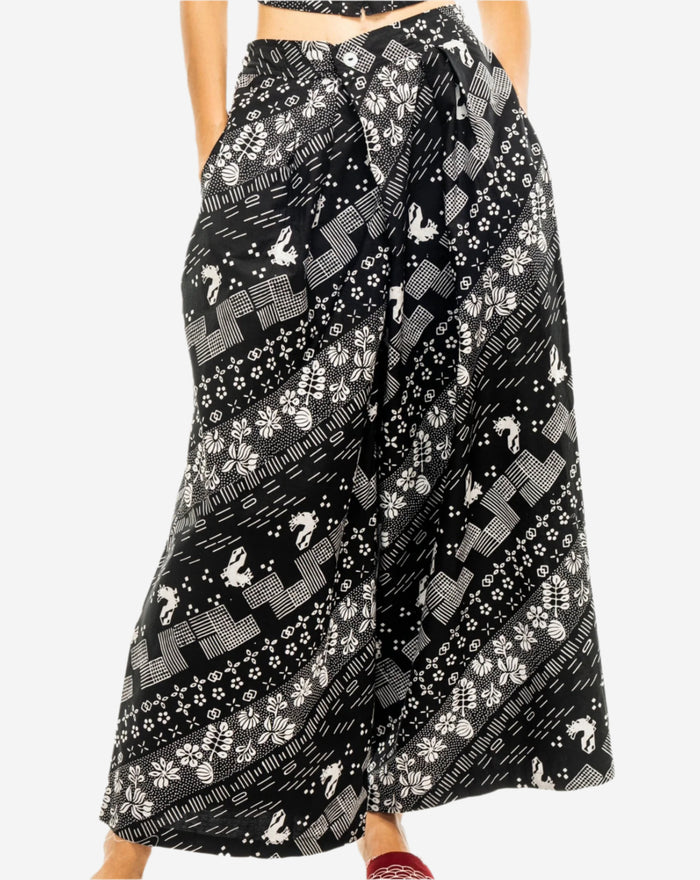 "Tambal" - Two Buttons Maxi Pants
