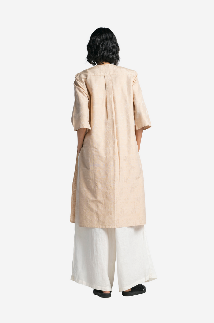 “Tenun Ayam”  Silk-Cotton Fiber Baju Panjang