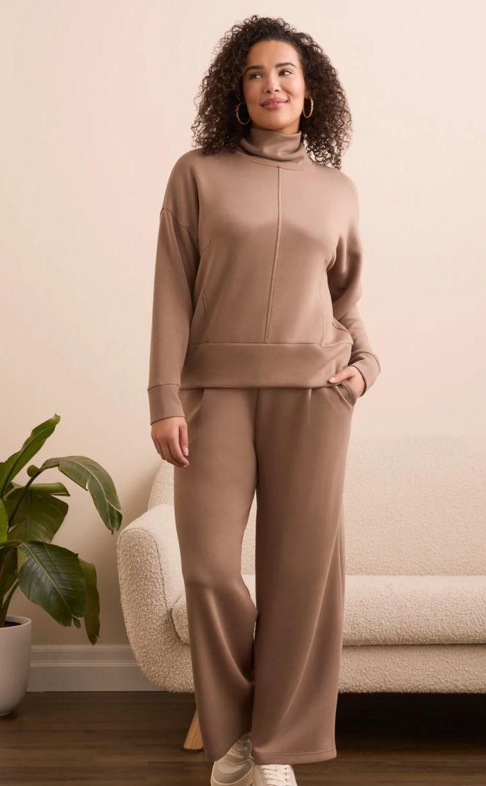 Tribal Coffee Run Pullover