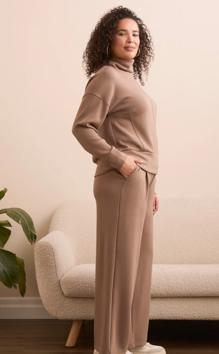 Tribal Coffee Run Pullover