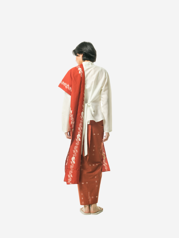 "Untaian Bunga " - Wide Shawl