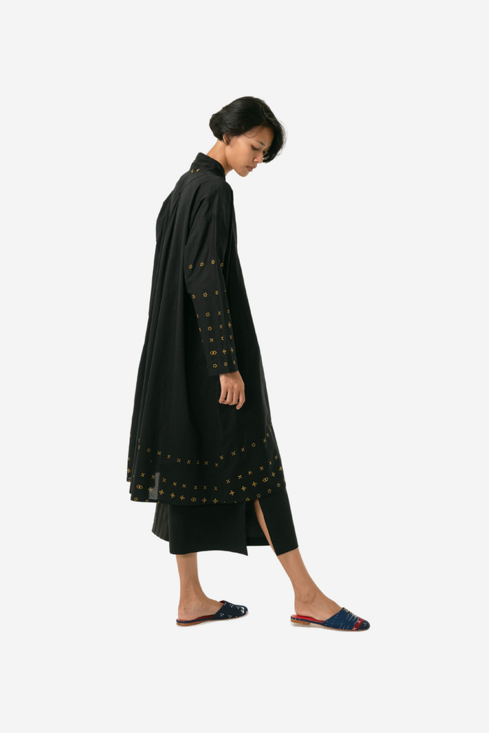 "Wiji" - Kebaya Panjang