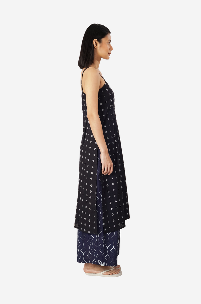 "Wiji" - Long Camisole